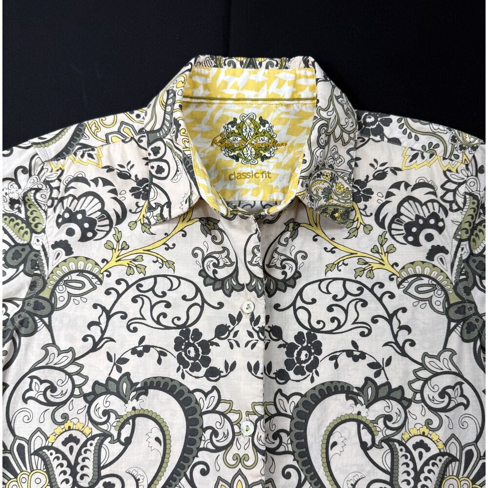 Robert Graham Women's Paisley Flip Cuff Shirt Top Blouse Sz Medium Limited - Picture 7 of 15